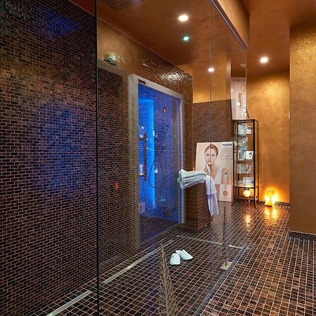 Ricaroka Hotel Albenga Zewnętrze zdjęcie