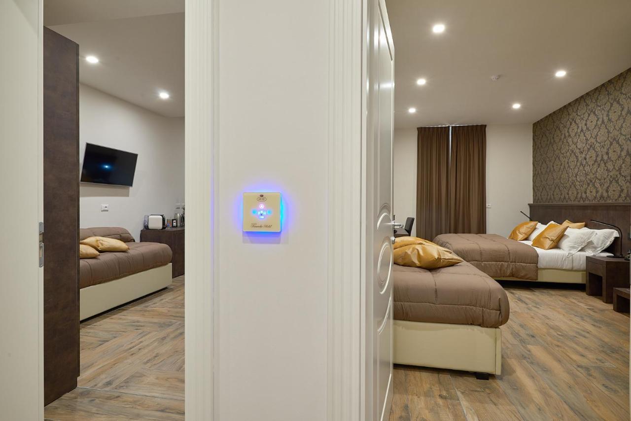 Ricaroka Hotel Albenga Zewnętrze zdjęcie