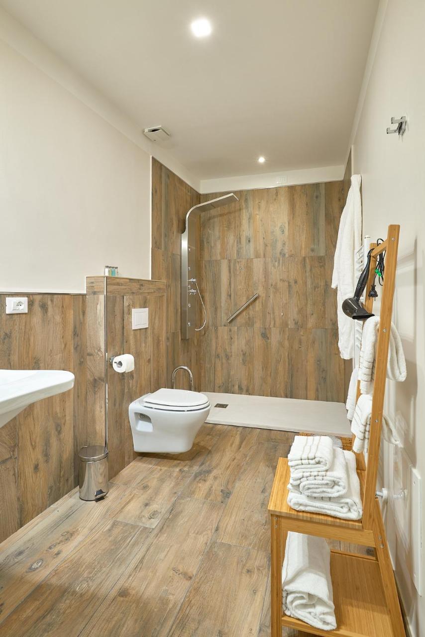 Ricaroka Hotel Albenga Zewnętrze zdjęcie