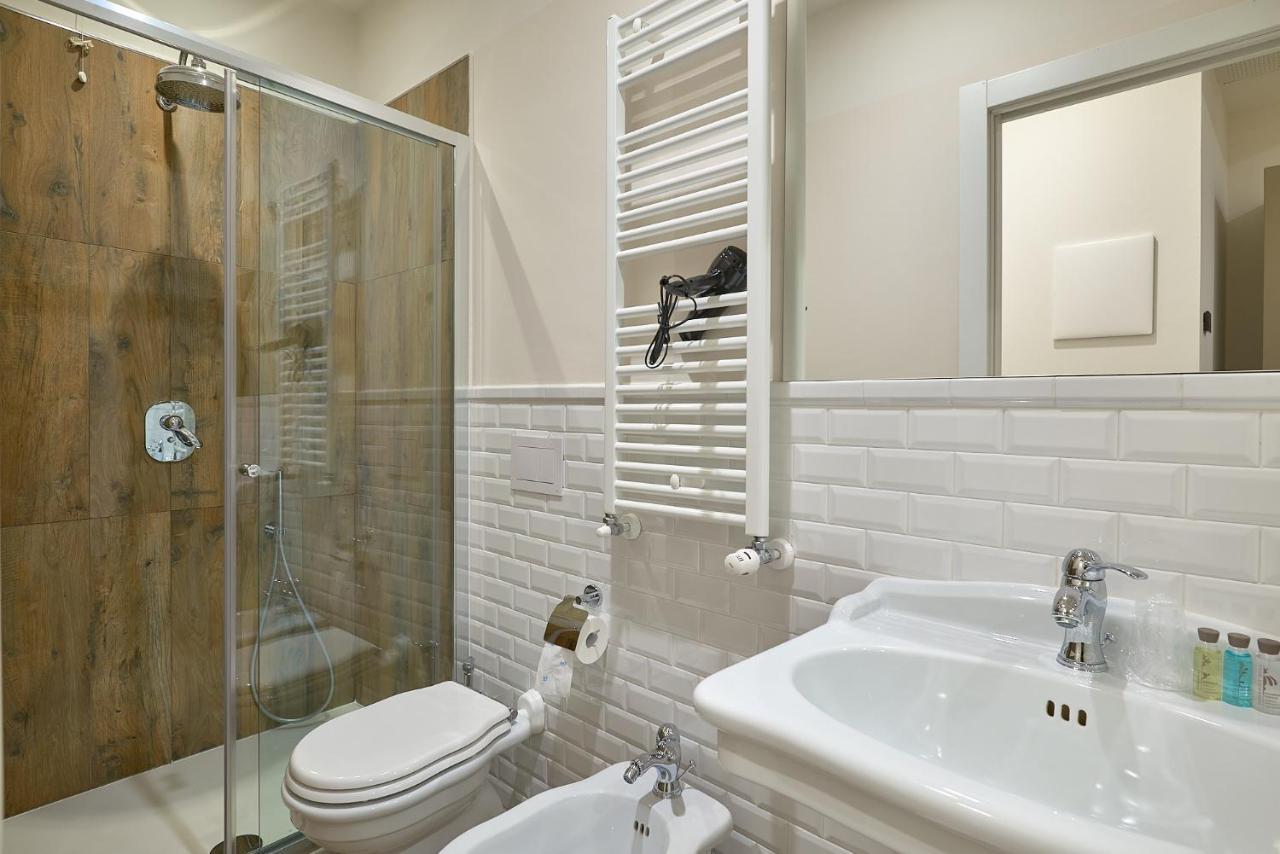 Ricaroka Hotel Albenga Zewnętrze zdjęcie